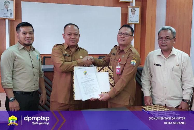 Perjanjian Kerjasama Pemanfaatan Data Kependudukan Antara DISDUKCAPIL dan DPMPTSP Kota Serang